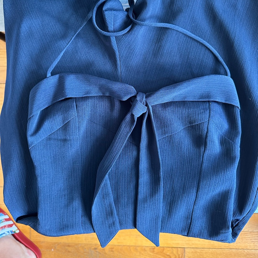Vintage Reformation Navy blue halter jumpsuit w/open back. Size XS.